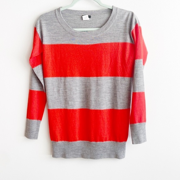 J Crew Crewneck Preppy 3/4 Sleeves Gray/Red Stripe Sweater Sz XXS - Picture 2 of 5